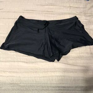Wmns Merona swim shorts